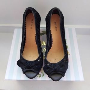 Nine West wedge shoes size 7.5